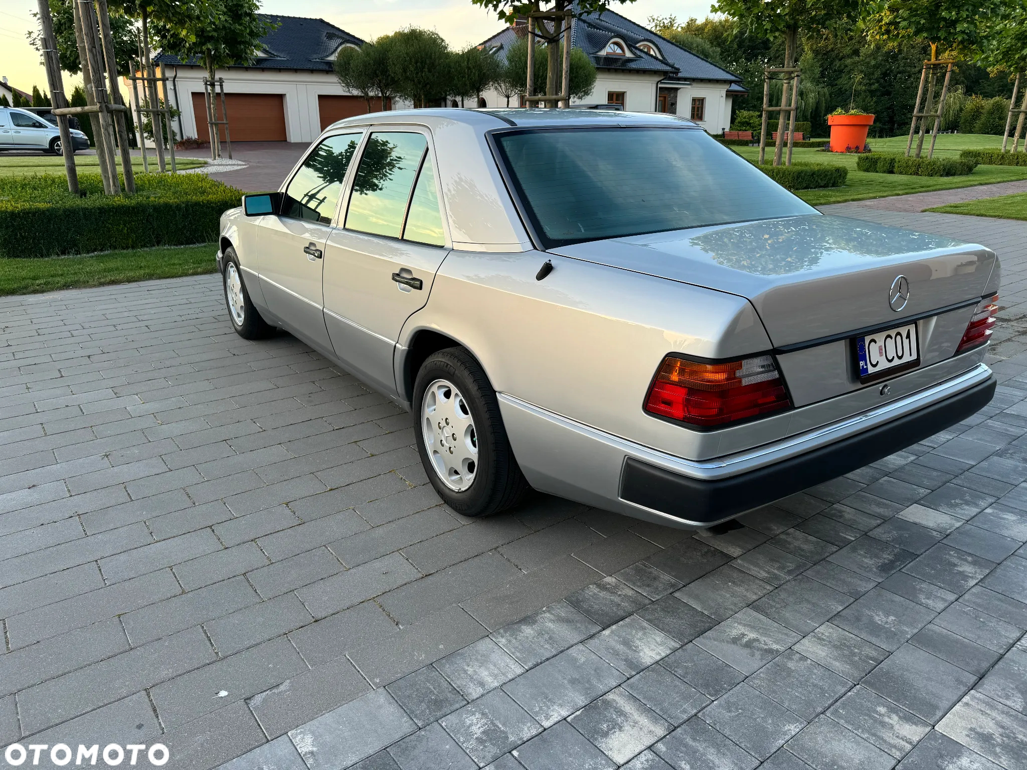 Mercedes-Benz W124 (1984-1993) - 6