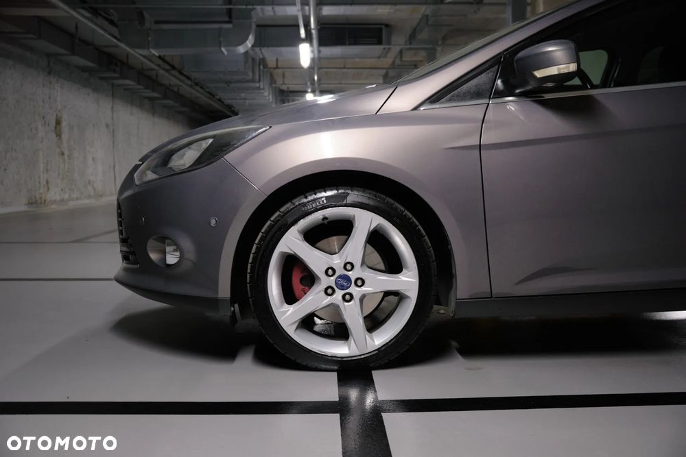 Ford Focus 1.6 EcoBoost Titanium - 8