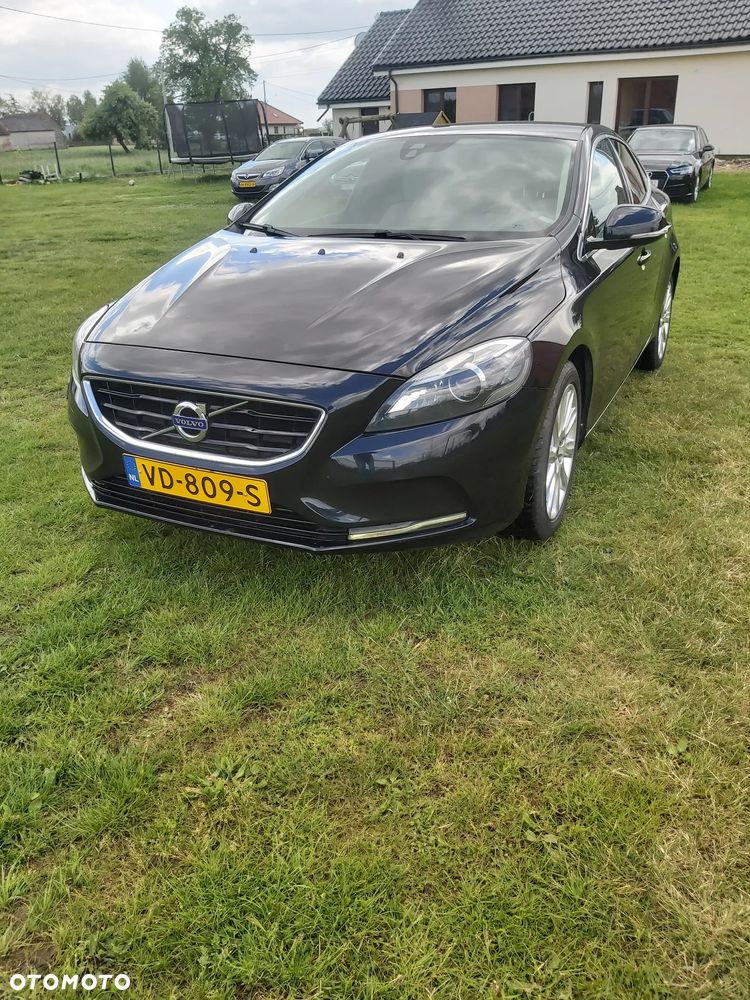 Volvo V40 D2 Summum - 4