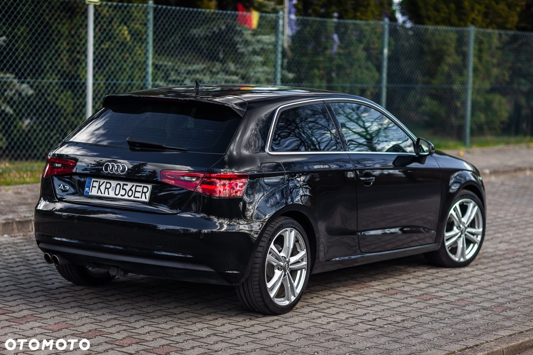 Audi A3 2.0 TDI S tronic sport - 7