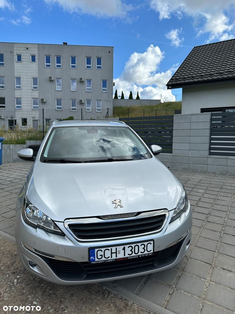 Peugeot 308 - 1