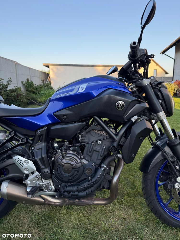 Yamaha MT - 6