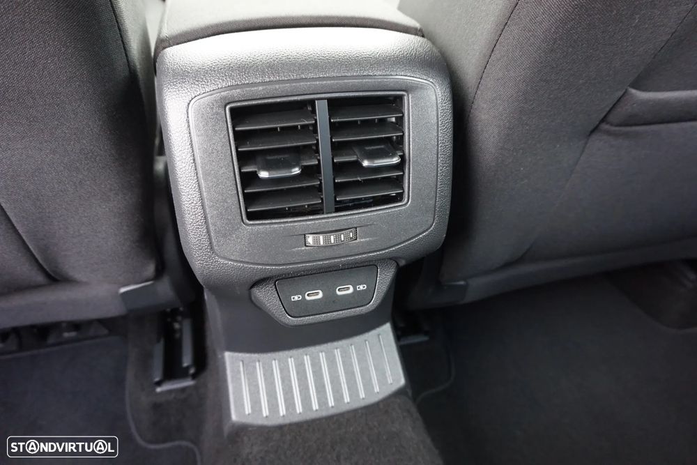 VW T-Roc 2.0 TDI Style - 27