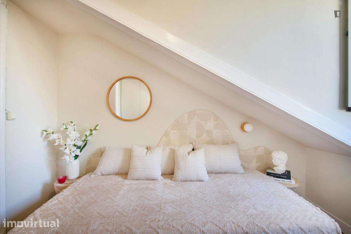 Quarto - localizado em Santos Lisbon - Grande imagem: 4/23