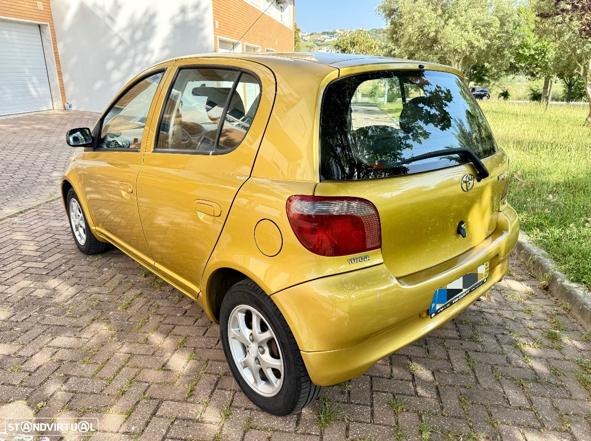 Toyota Yaris 1.0 Sol ABS+CD+AC - 6
