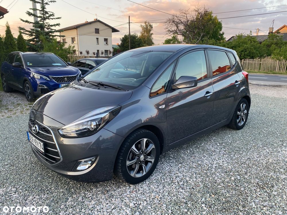 Hyundai ix20 1.4 blue YES - 32