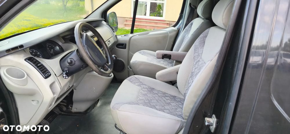 Opel VIVARO - 12
