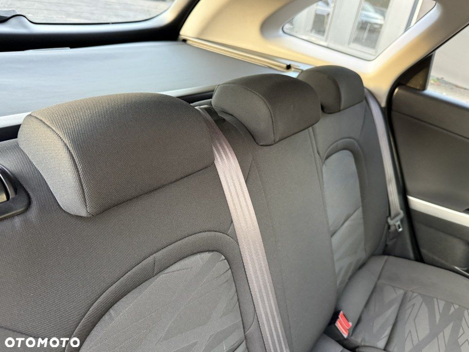 Kia Ceed 1.6 GDI Dream Team Edition - 34