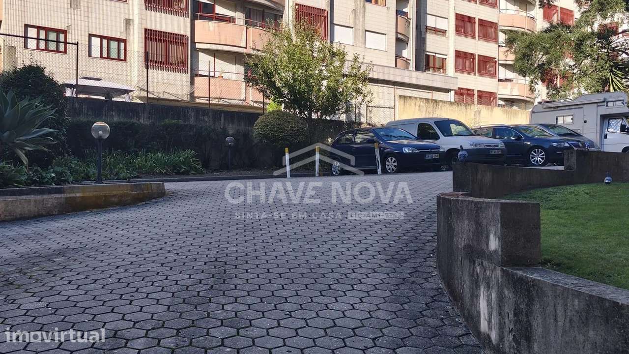 Apartamento T2 à venda na Rua Oliveiras - Grande imagem: 4/29