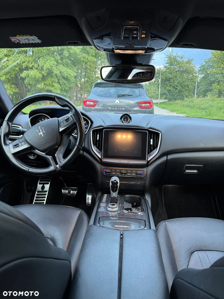 Maserati Ghibli - 8