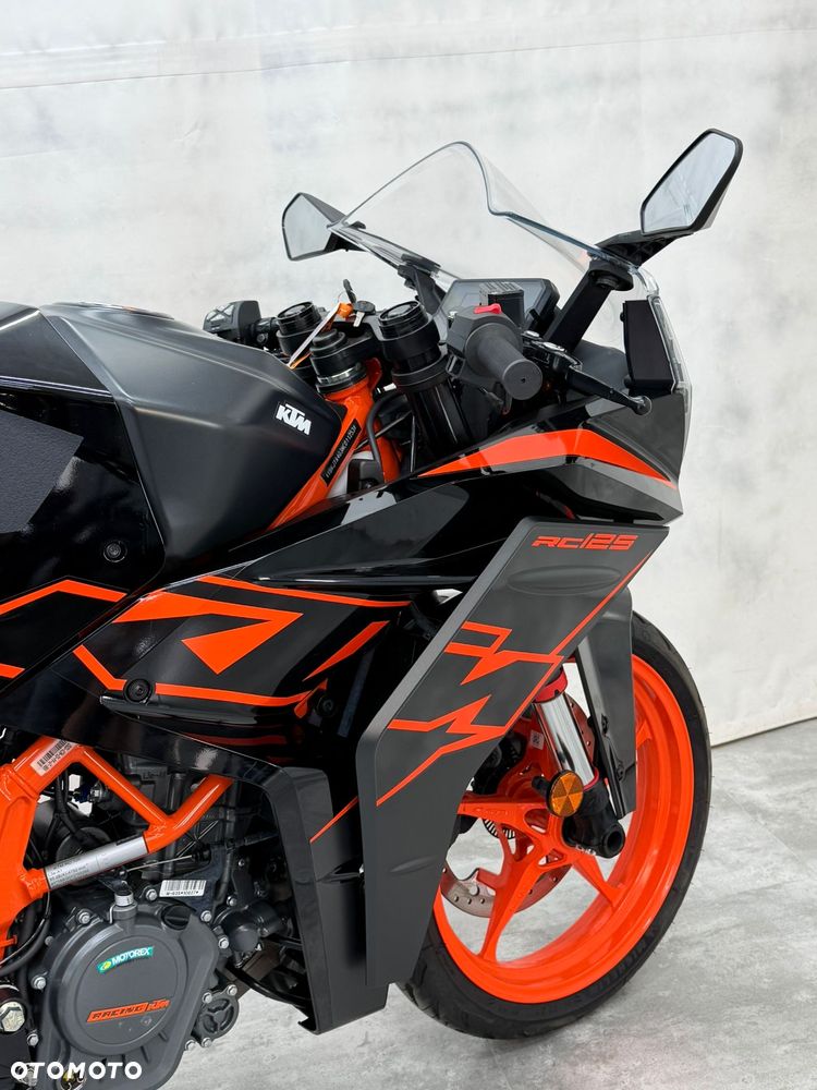 KTM RC 125 - 31