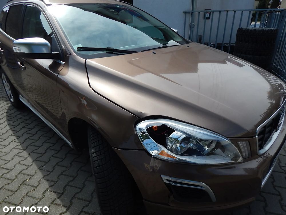 Volvo XC 60 - 8