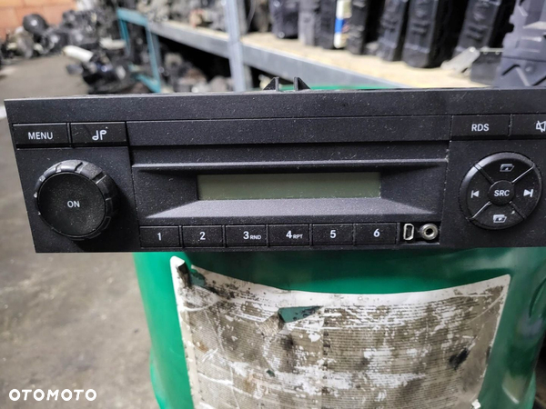 Mercedes Actros MP4 Radio A0004467462