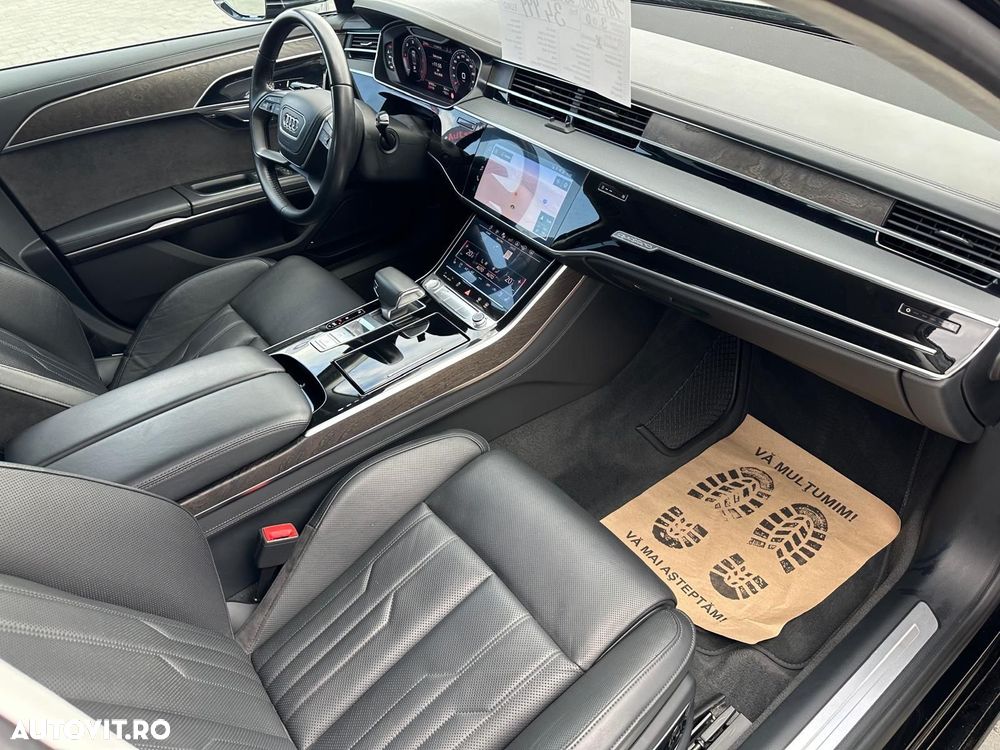 Audi A8 - 10