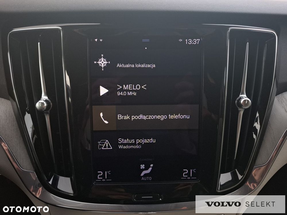 Volvo V60 Cross Country - 21