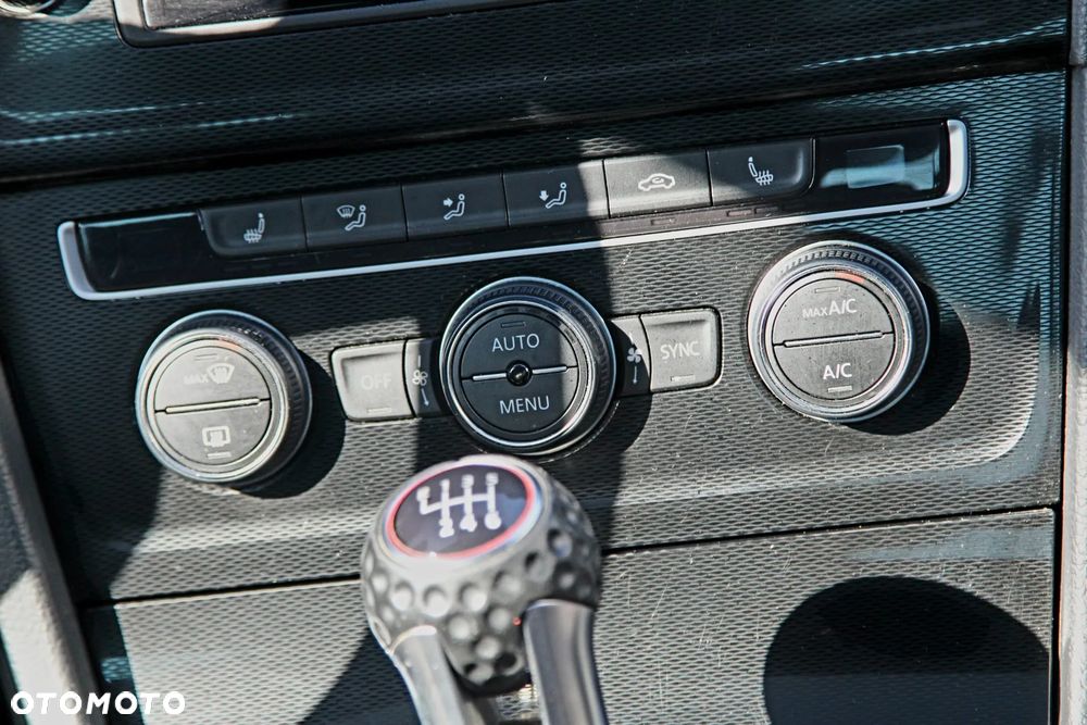 Volkswagen Golf GTI Performance BlueMotion Technology - 34