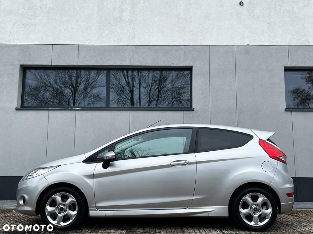 Ford Fiesta 1.6 Sport - 6