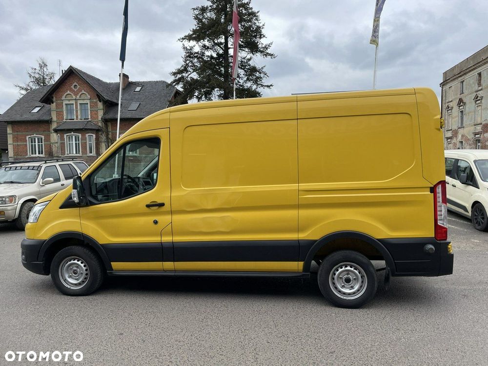 Ford Transit - 15