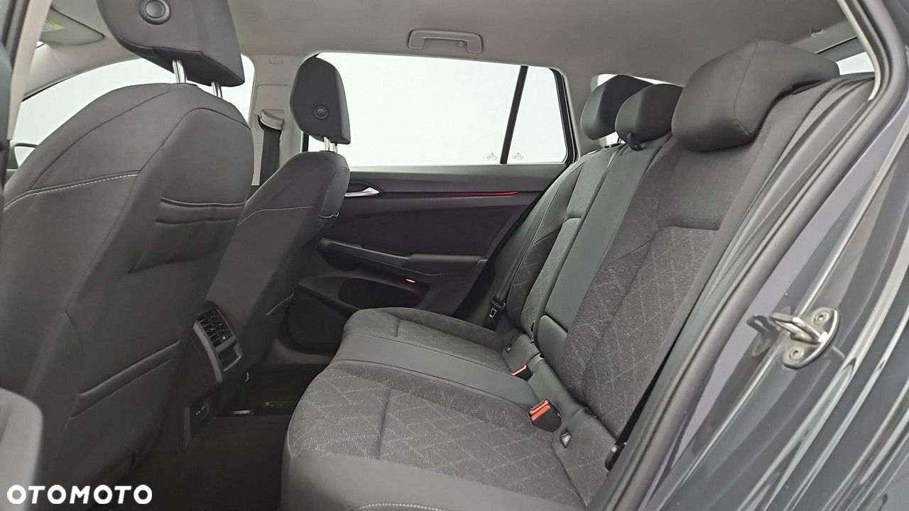 Volkswagen Golf VIII 2.0 TDI Life - 23
