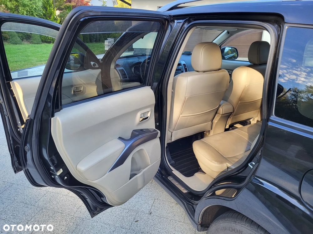 Mitsubishi Outlander 2.0 DID Instyle - 23
