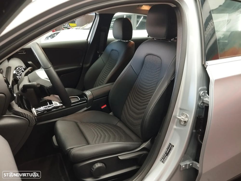 Mercedes-Benz A 200 Limousine d - 15