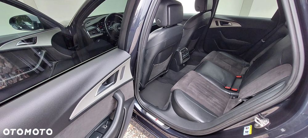 Audi A6 - 24