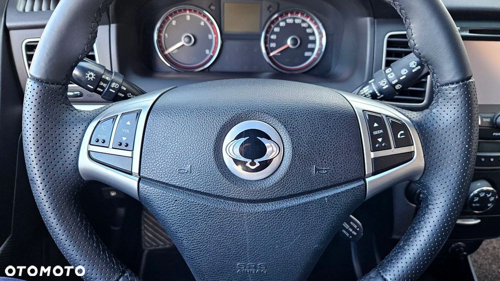 SsangYong/KGM Korando 2.0 E-XDi DPF 2WD Sapphire - 17