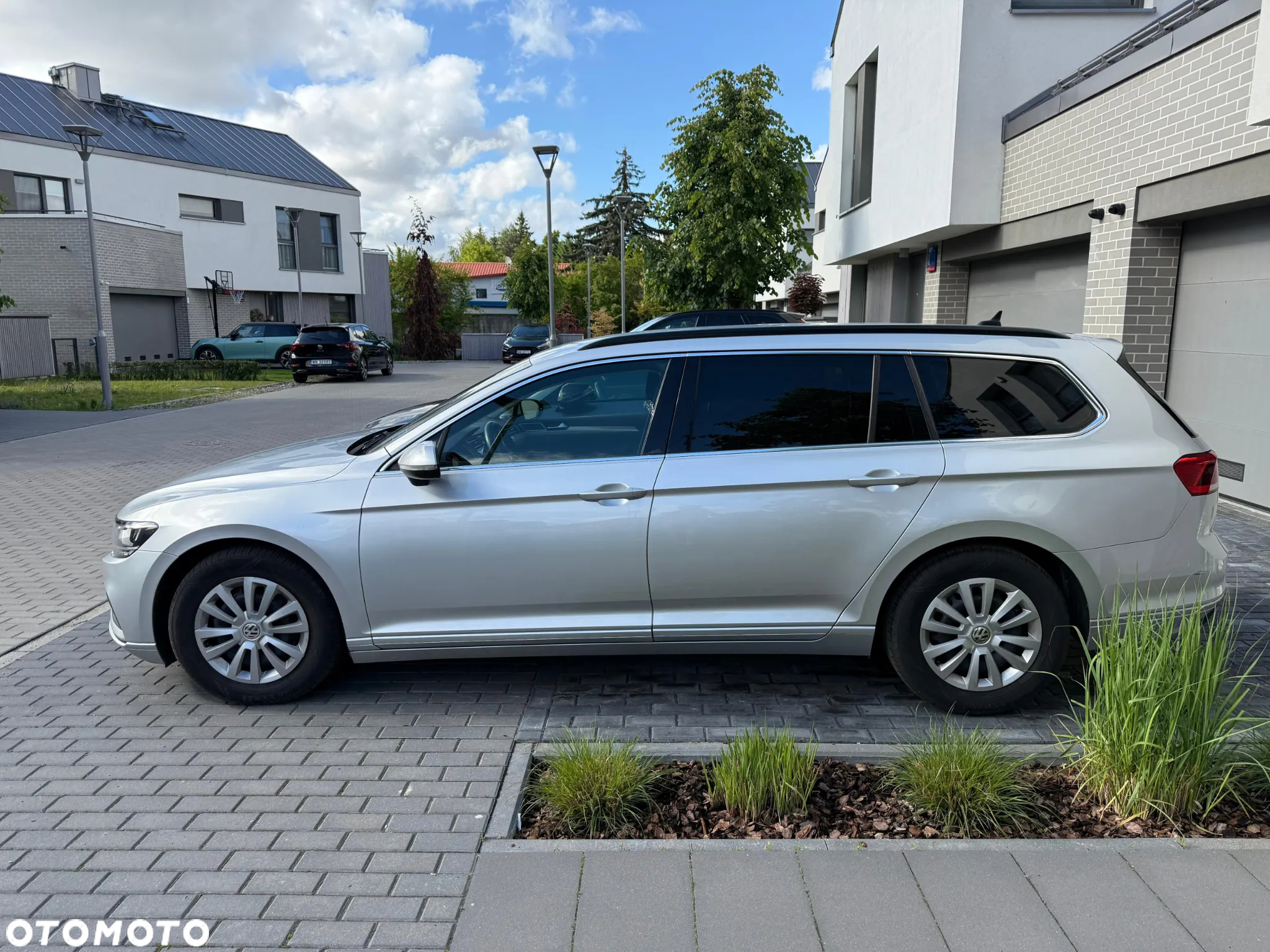 Volkswagen Passat 2.0 TDI EVO Business DSG - 2