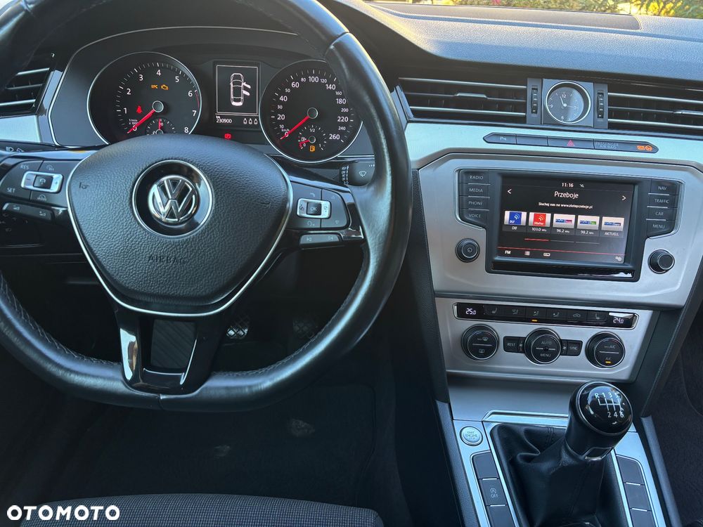 Volkswagen Passat 1.4 TSI ACT (BlueMotion Technology) Comfortline - 9