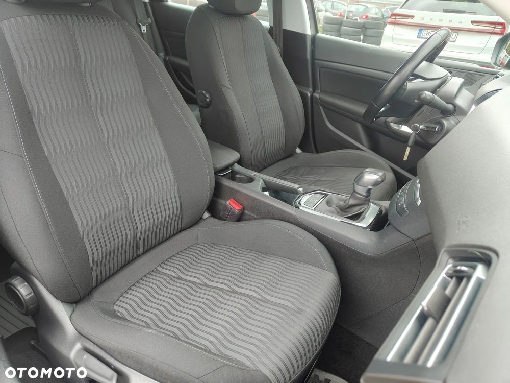 Peugeot 308 - 27