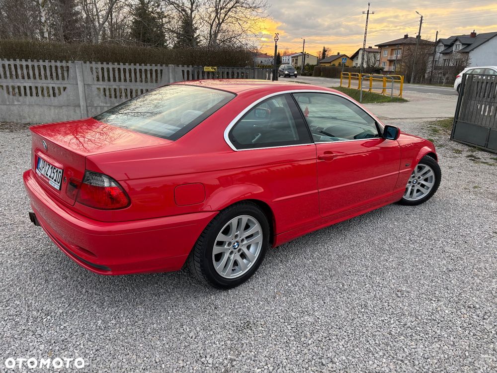 BMW Seria 3 323i - 7