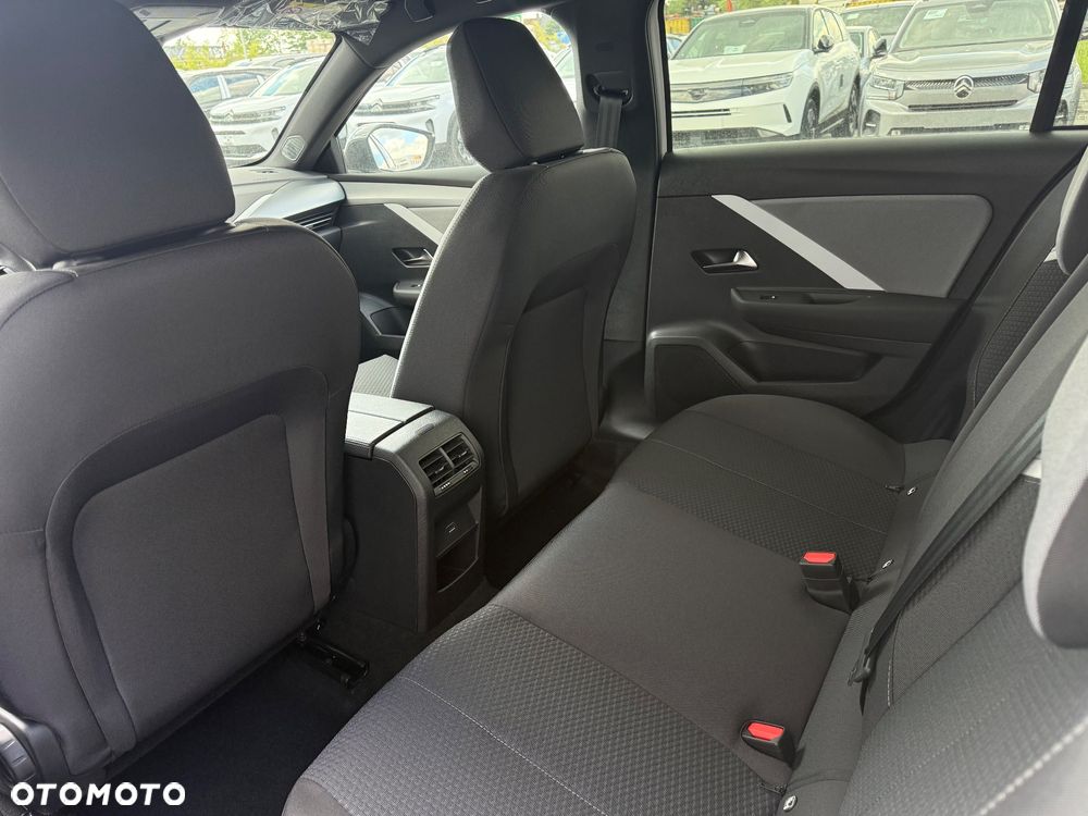 Opel Astra VI 1.2 T Edition S&S - 10