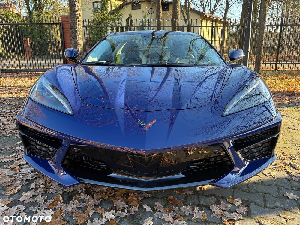 Chevrolet Corvette - 2