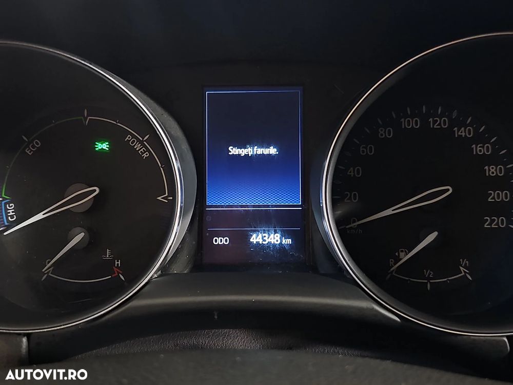 Toyota C-HR - 11