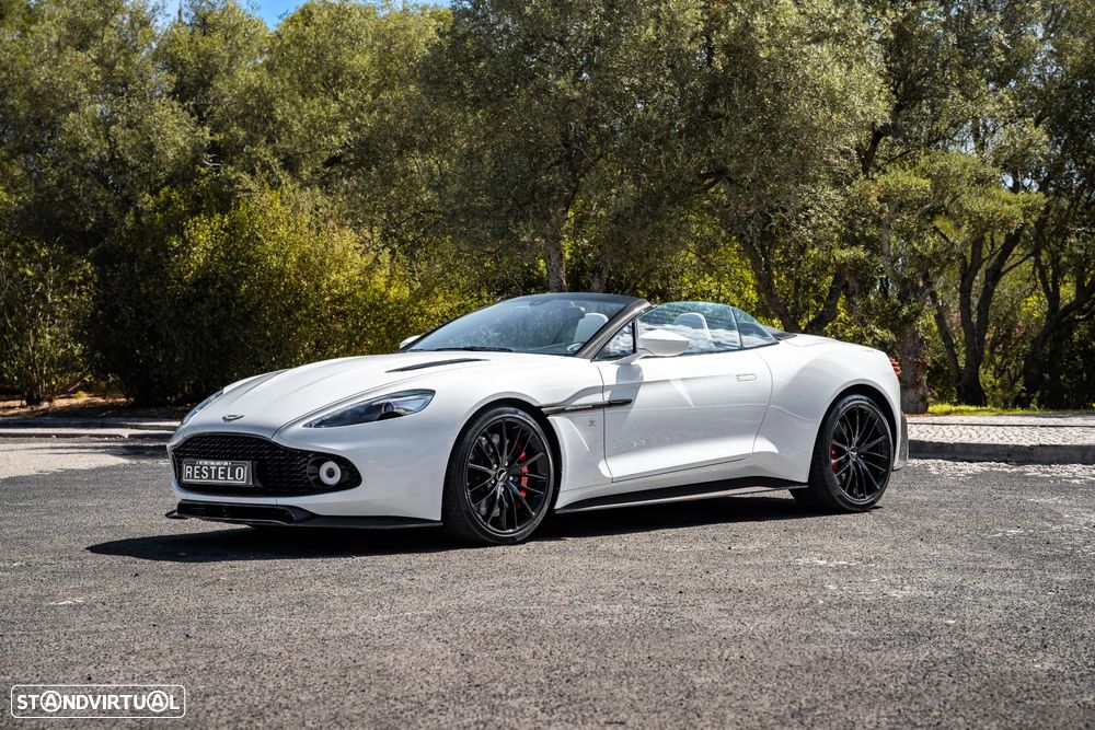 Aston Martin V12 Zagato - 1