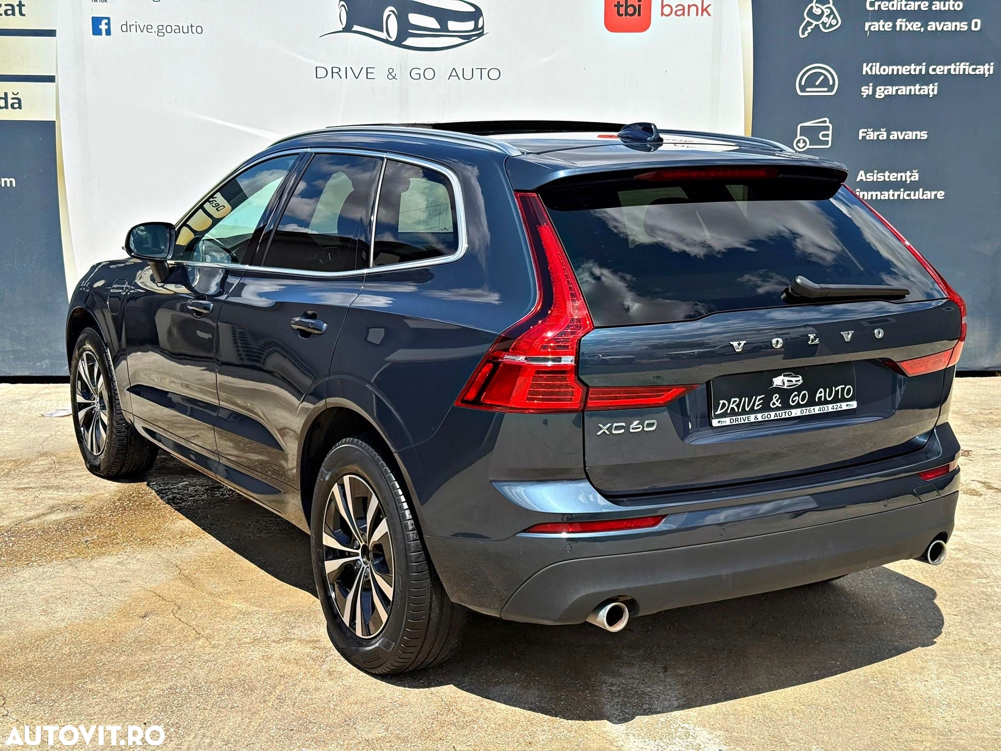 Volvo XC 60 T8 Twin Engine AWD Momentum Pro - 6