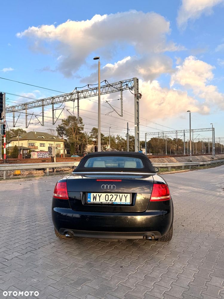 Audi A4 Cabrio - 6