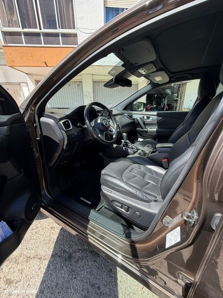 Nissan Qashqai 1.2 DIG-T Xtronic TEKNA+ - 6