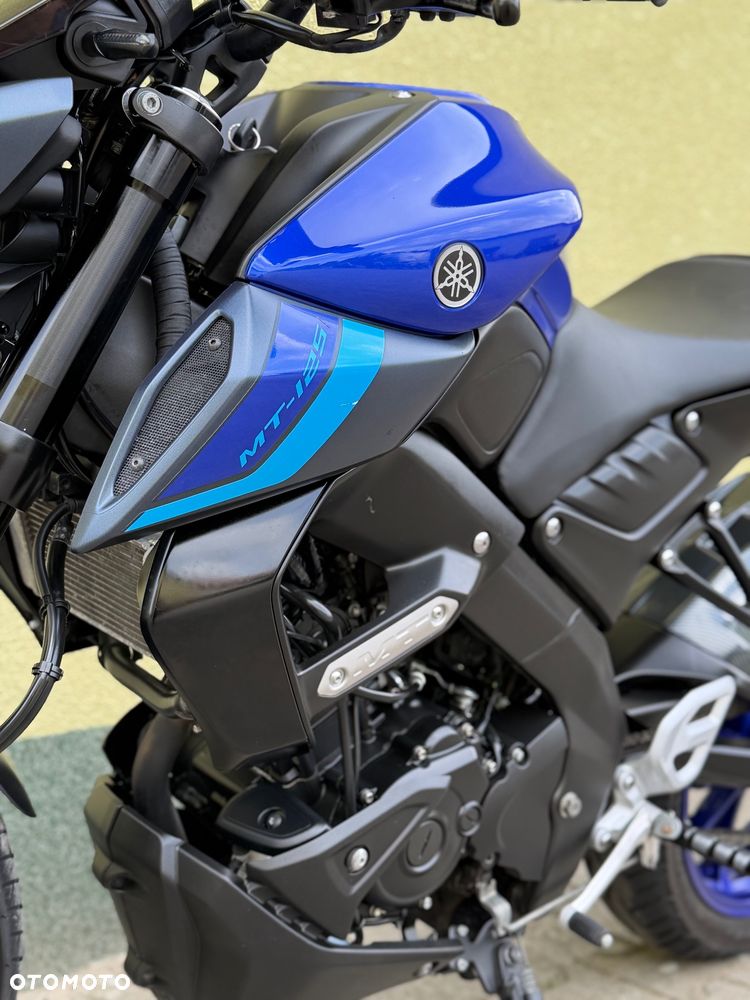 Yamaha MT - 30