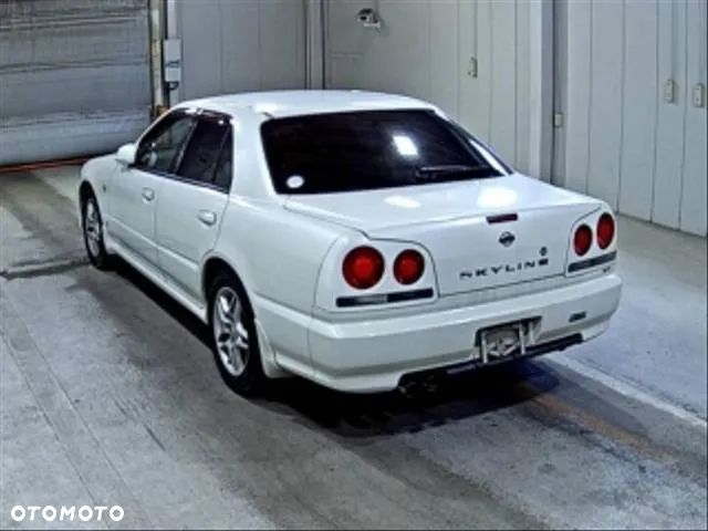 Nissan Skyline - 6