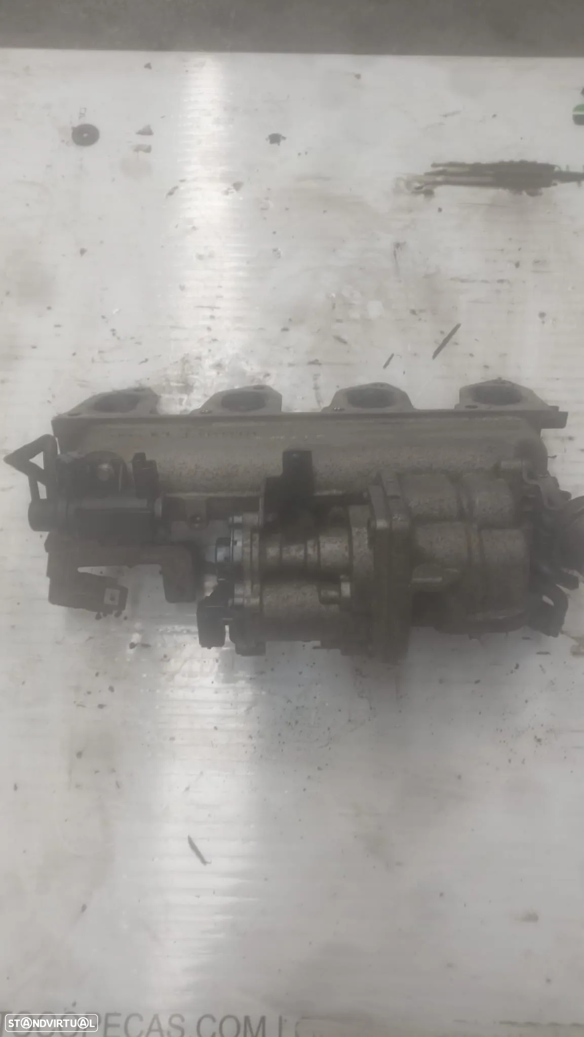 Coletor de admissão Ford Galaxy 1.8 tdci - 3
