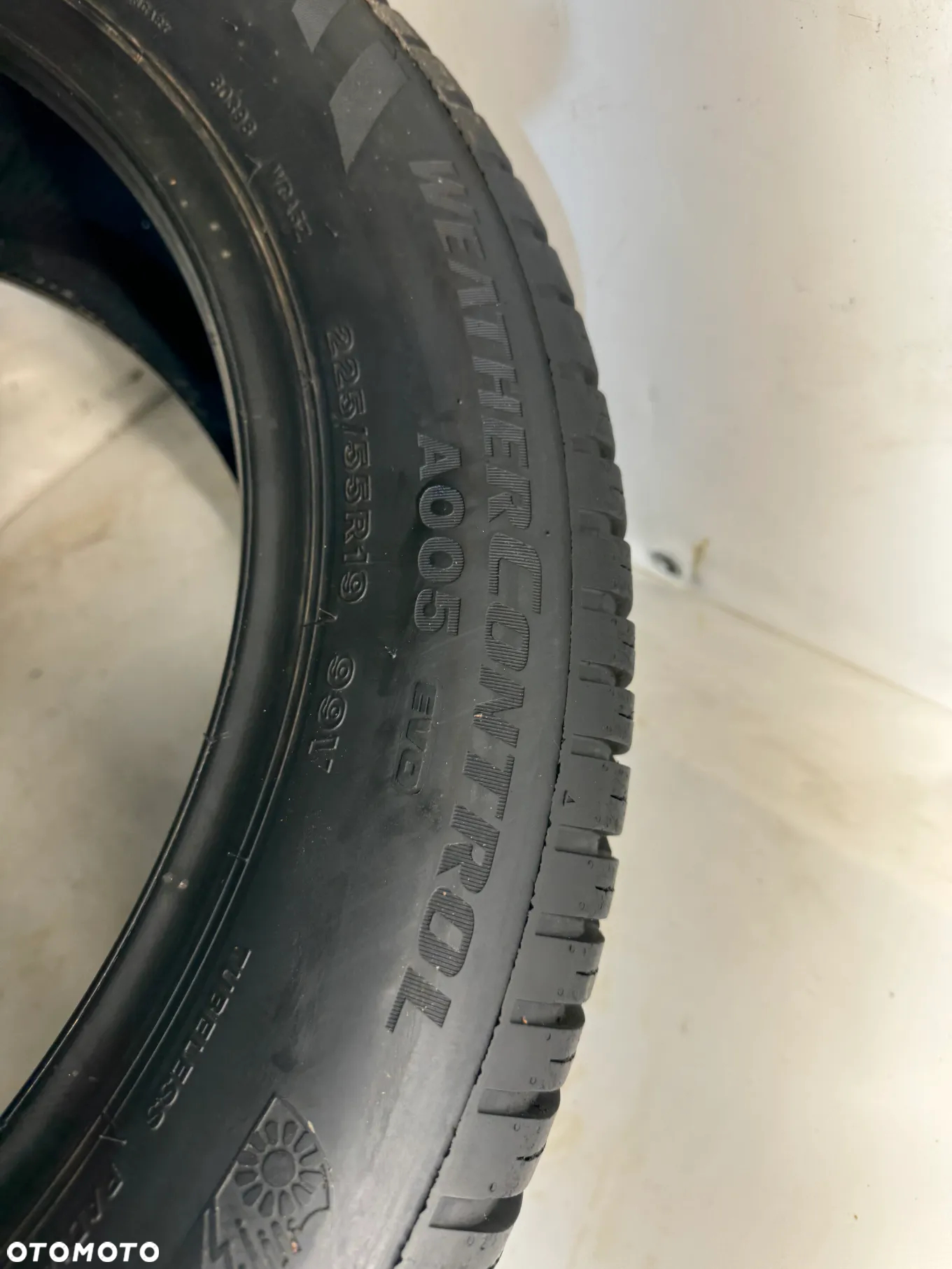 G-2858 225/55R19 99V BRIDGESTONE WEATHER CONTROL A005 - 3