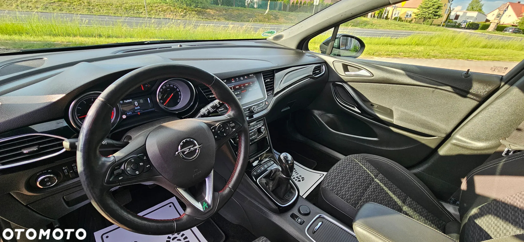 Opel Astra 1.4 Turbo Innovation - 15