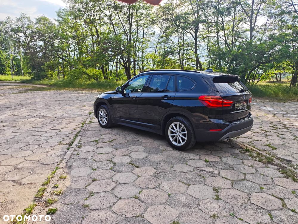 BMW X1 xDrive18d Advantage sport - 18