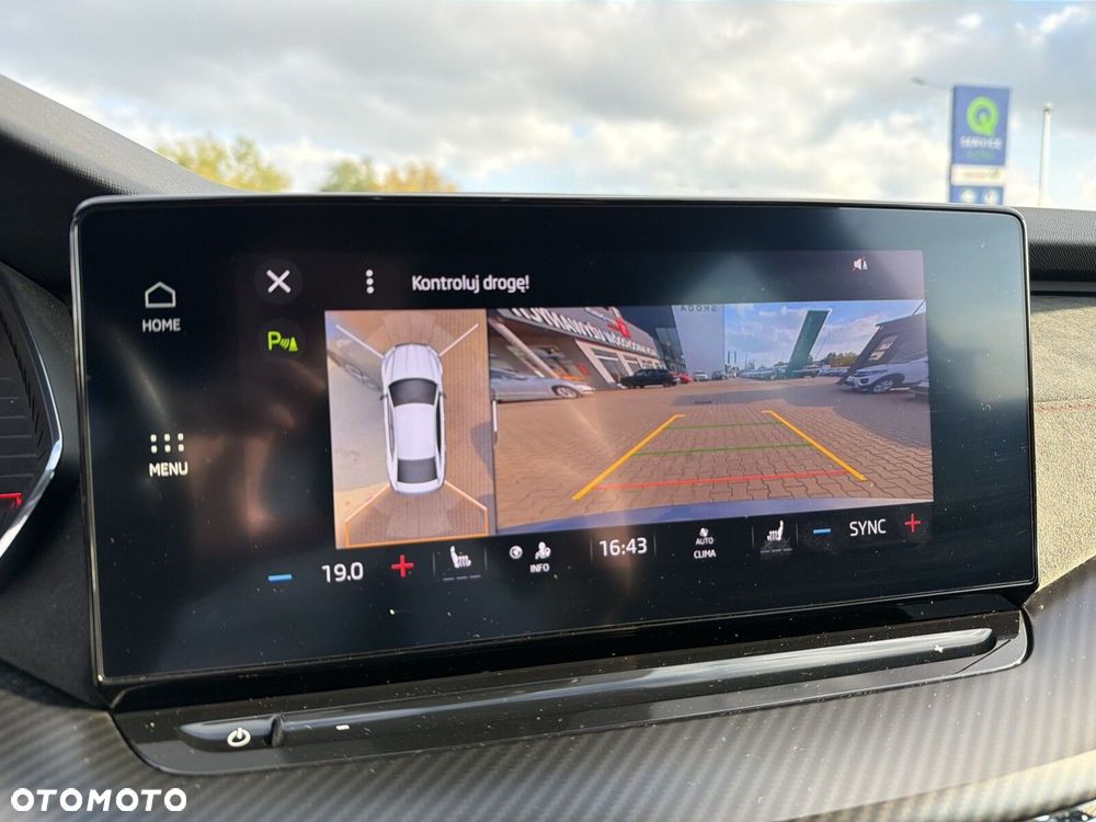 Skoda Octavia 2.0 TSI RS DSG - 17