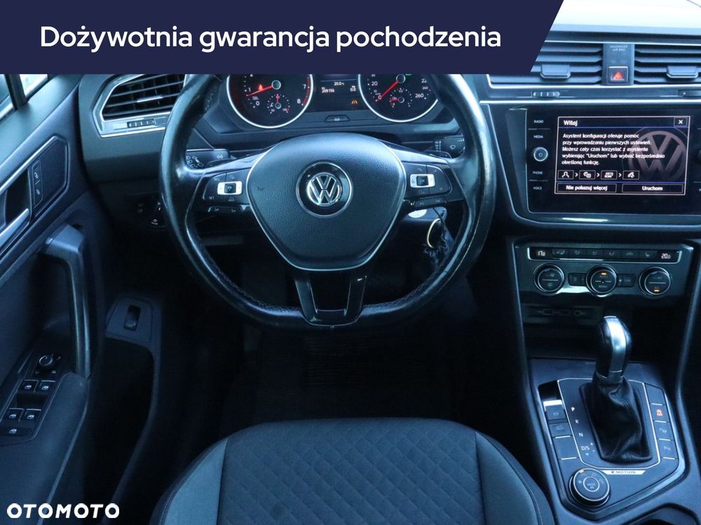 Volkswagen Tiguan - 9
