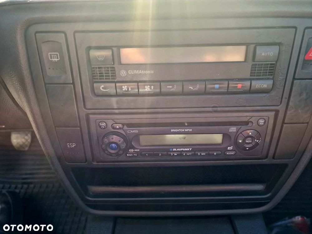 Volkswagen Passat 1.9 TDI - 17
