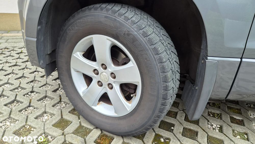 Suzuki Grand Vitara 2.0 Comfort - 17