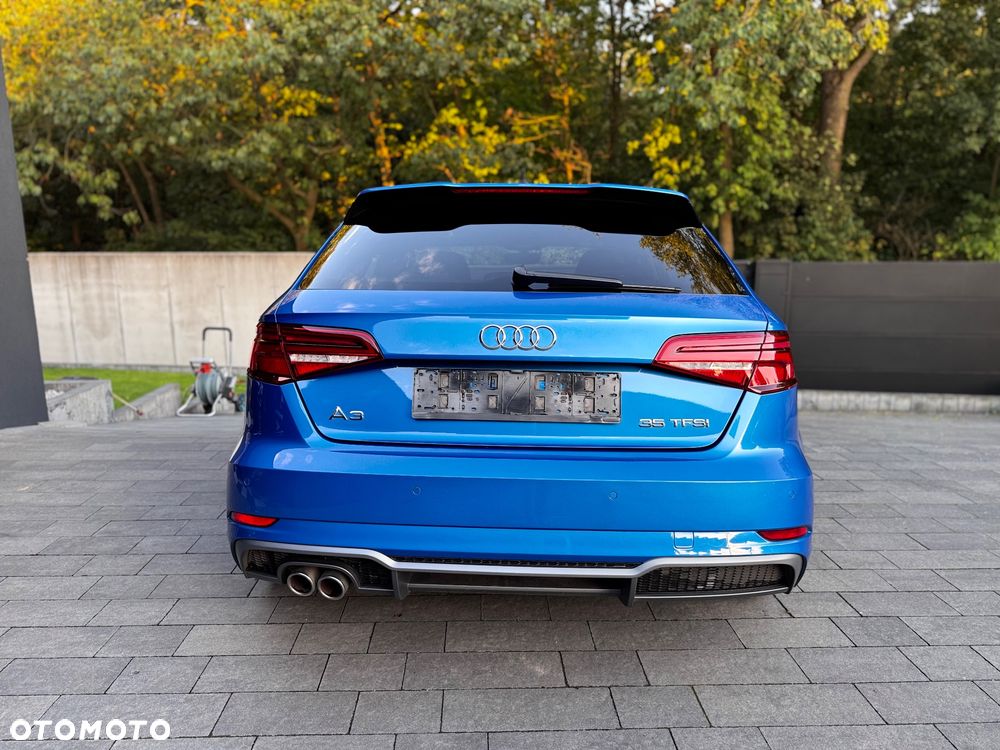 Audi A3 Sportback 35 TFSI S tronic S line - 4