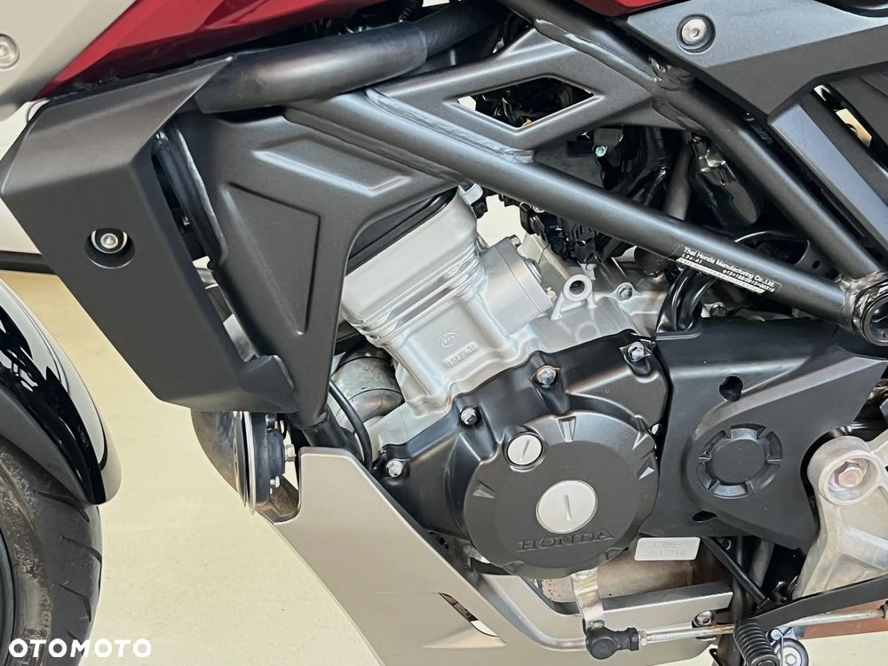 Honda CB - 9